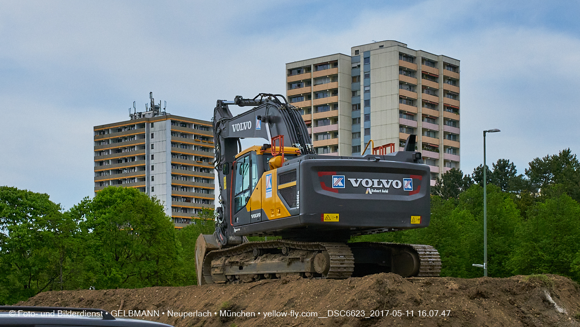 11. Mai 2017 - Grundsteinlegung für die LOGE und dem Kulturquadrat in Neuperlach